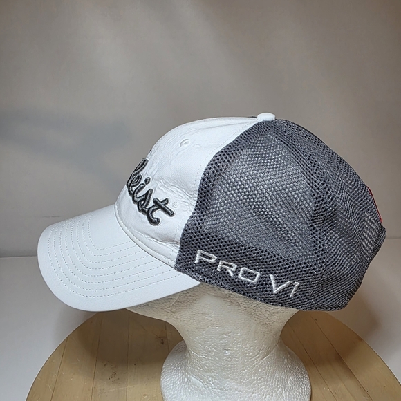 Titleist Pro V1 Golf Snapback Hat Mesh Back White With Grey Adjustable - Picture 3 of 9